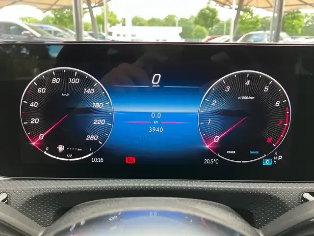 Mercedes-Benz A 200