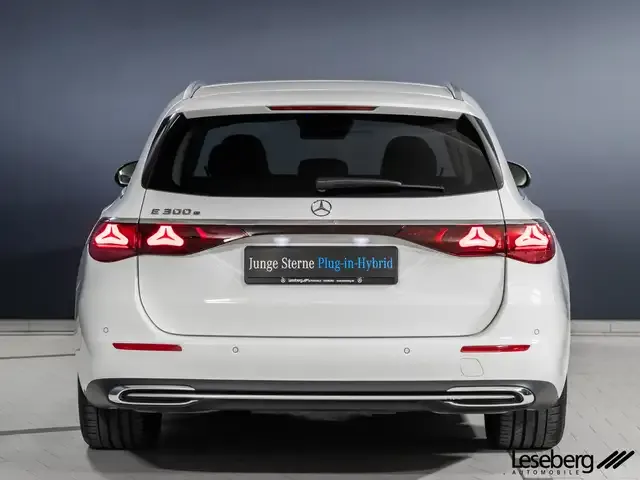 Mercedes-Benz E 300