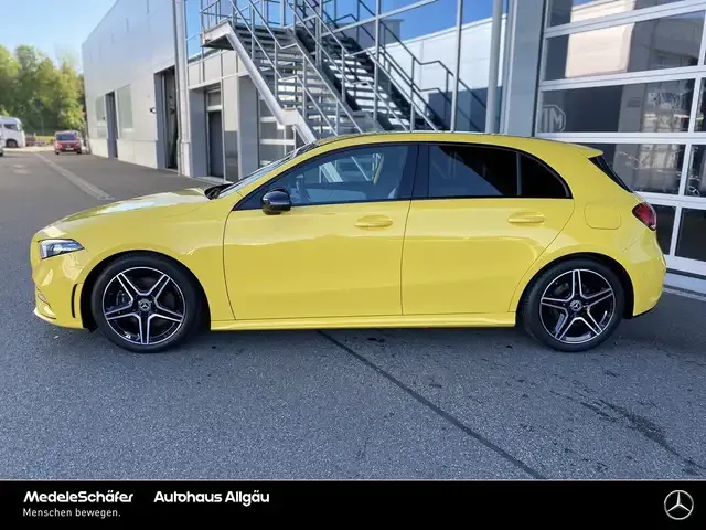 Mercedes-Benz A 220