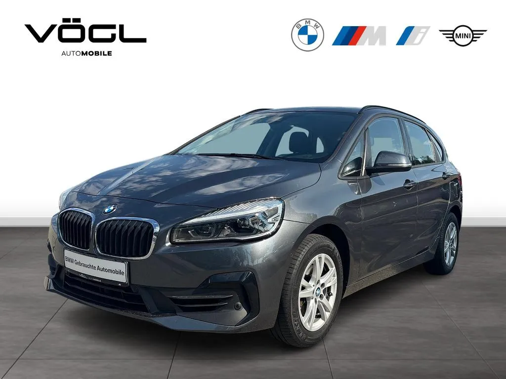 BMW 218