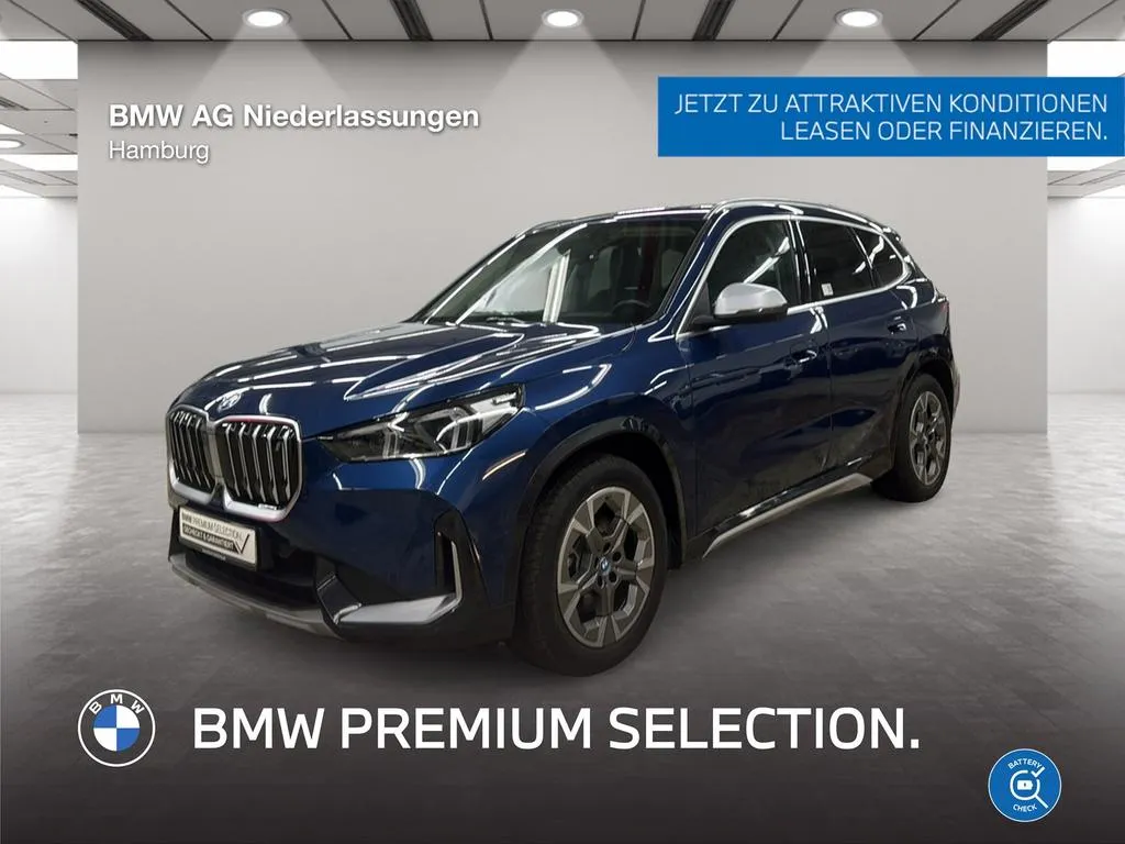 BMW iX1