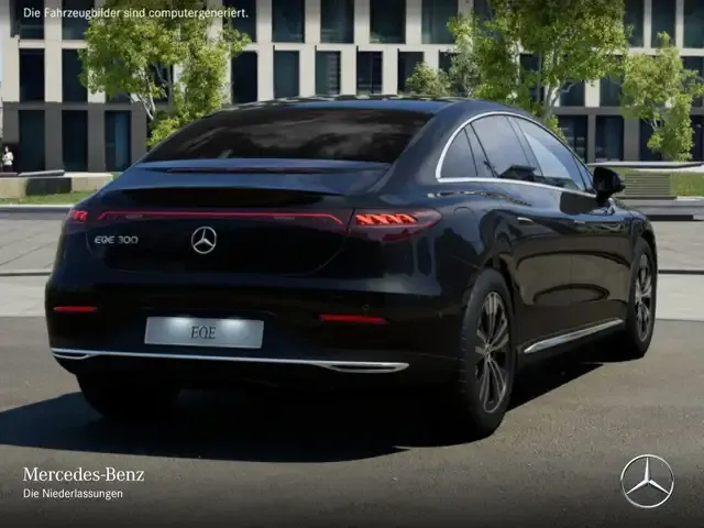 Mercedes-Benz EQE 300