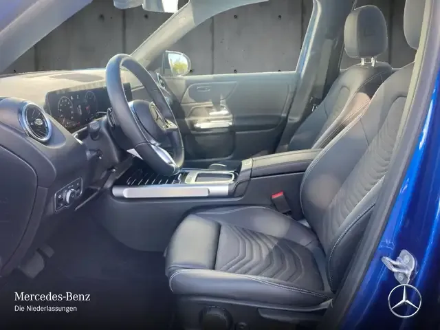 Mercedes-Benz GLB 200