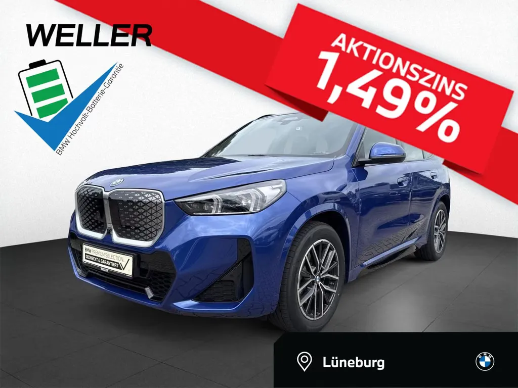 BMW iX1