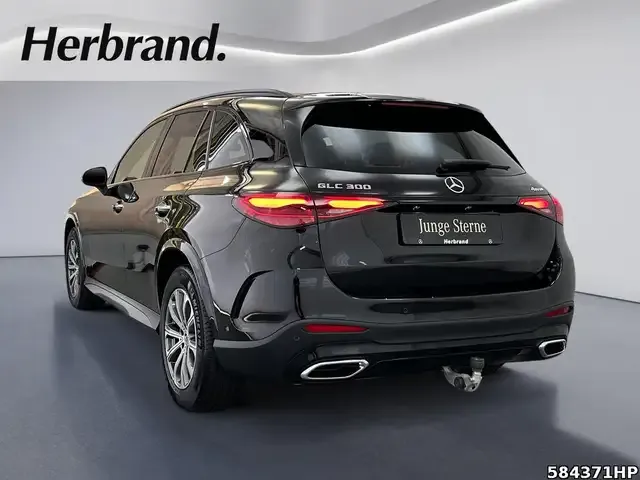 Mercedes-Benz GLC 200