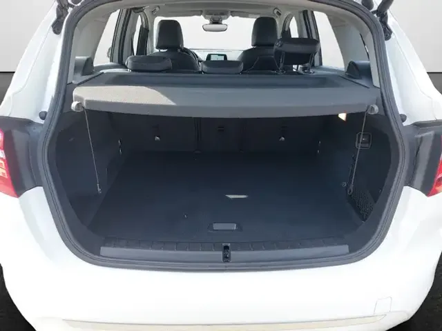 BMW 216