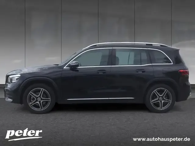 Mercedes-Benz GLB 180