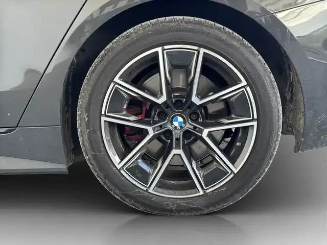 BMW 440