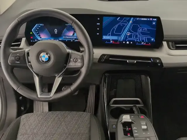 BMW 216