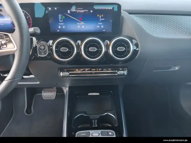 Mercedes-Benz GLA 180