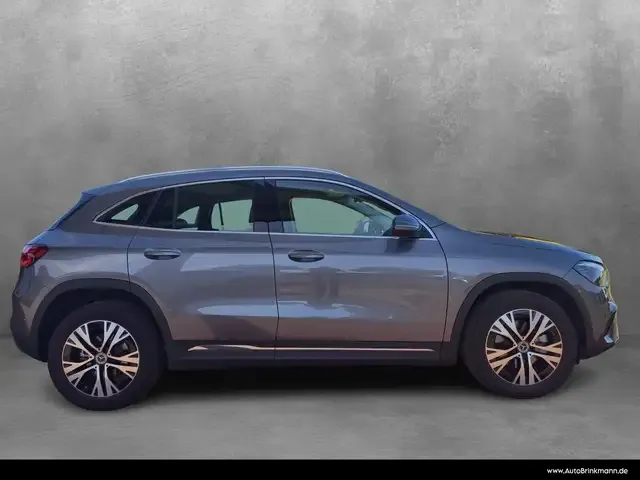 Mercedes-Benz GLA 180