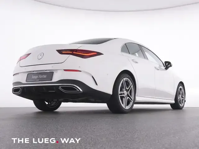 Mercedes-Benz CLA 200