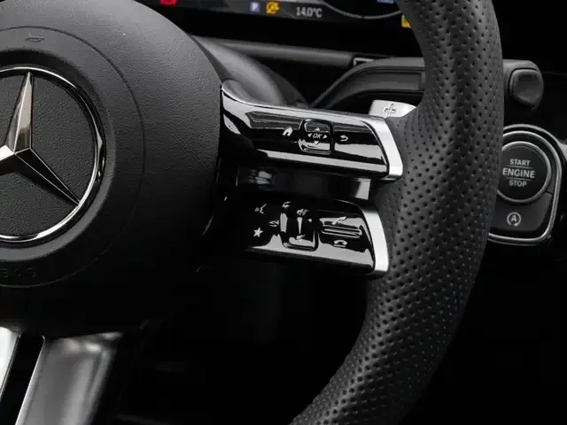 Mercedes-Benz GLA 180