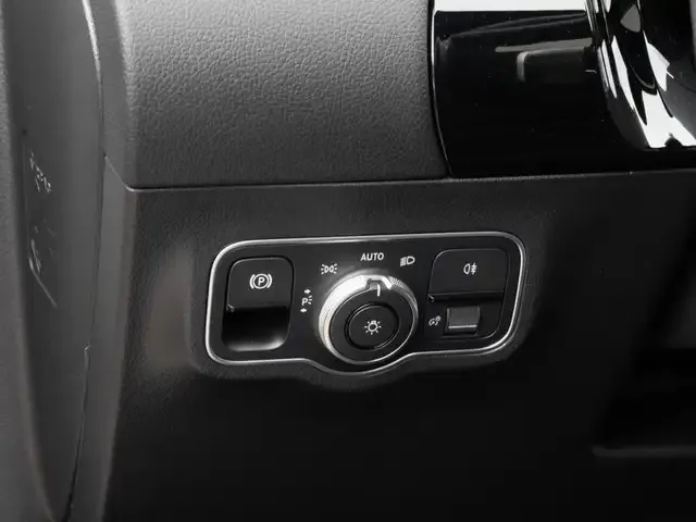 Mercedes-Benz GLA 180