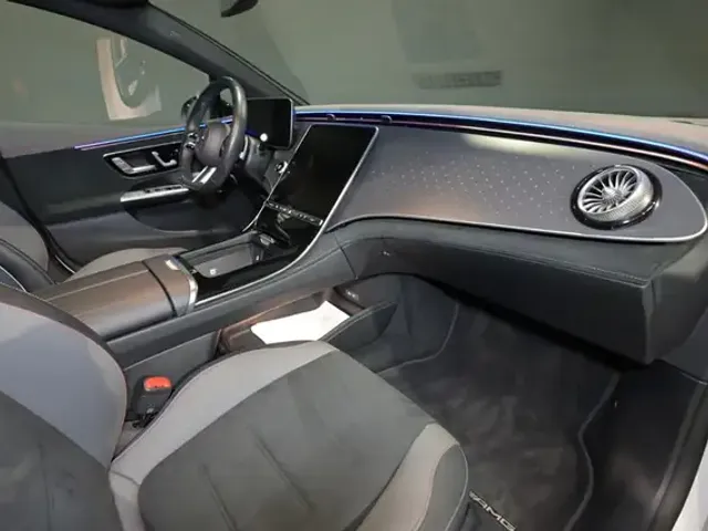 Mercedes-Benz EQE 350
