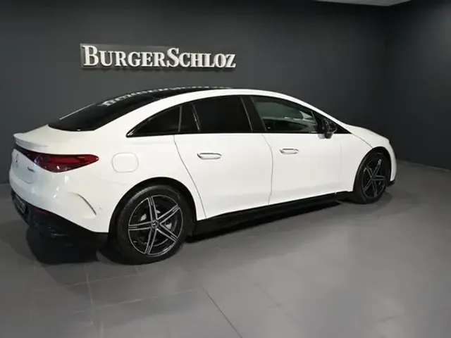 Mercedes-Benz EQE 350
