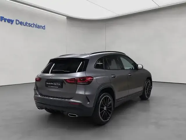 Mercedes-Benz GLA 250