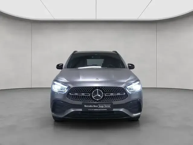 Mercedes-Benz GLA 250