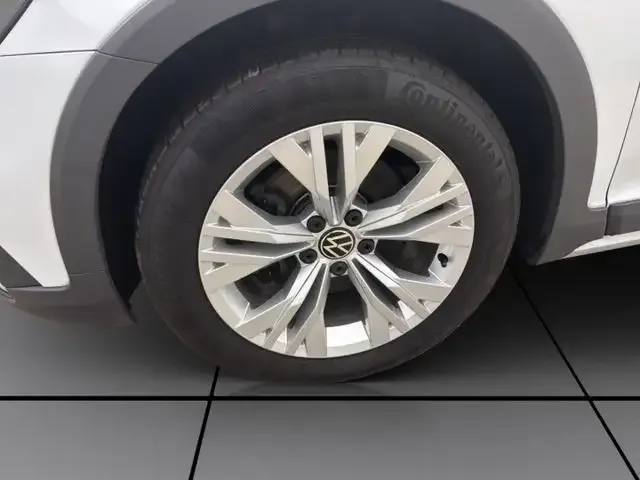 Volkswagen Passat Alltrack