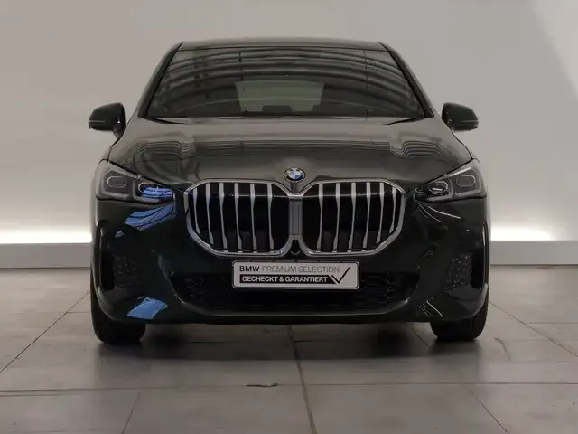 BMW 216
