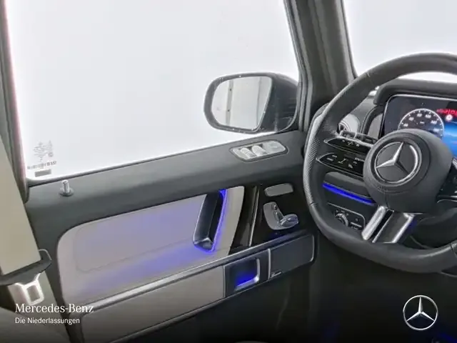 Mercedes-Benz G 500
