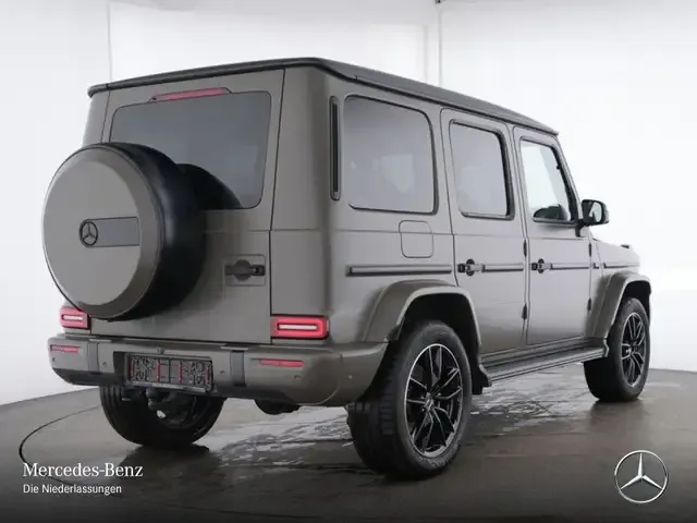 Mercedes-Benz G 500