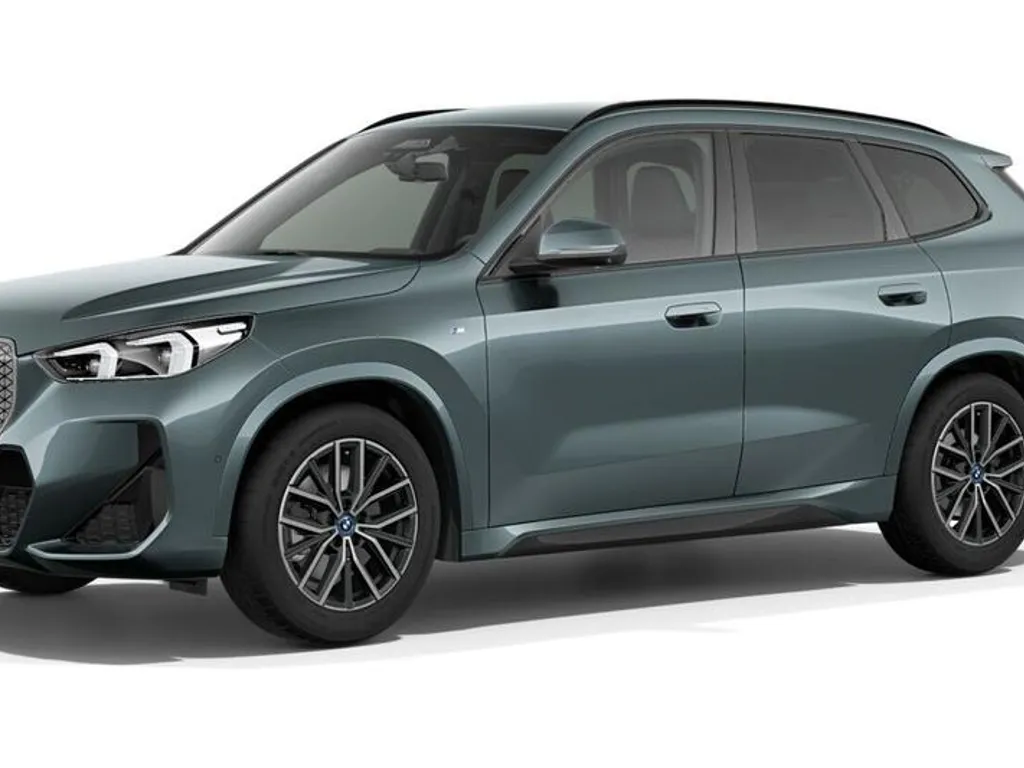 BMW iX1