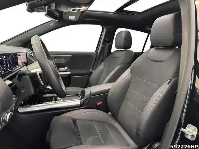 Mercedes-Benz GLA 220