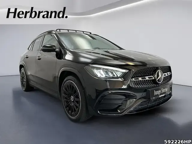 Mercedes-Benz GLA 220