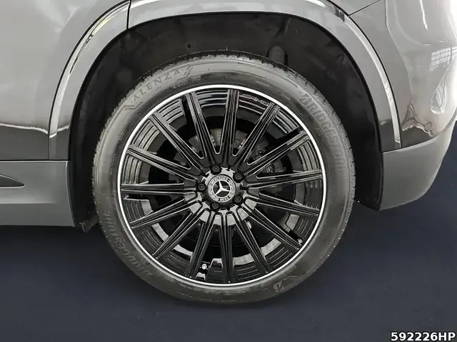 Mercedes-Benz GLA 220