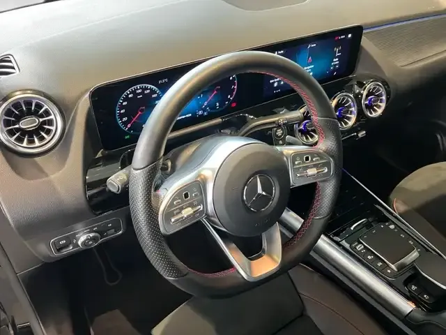 Mercedes-Benz A 35 AMG