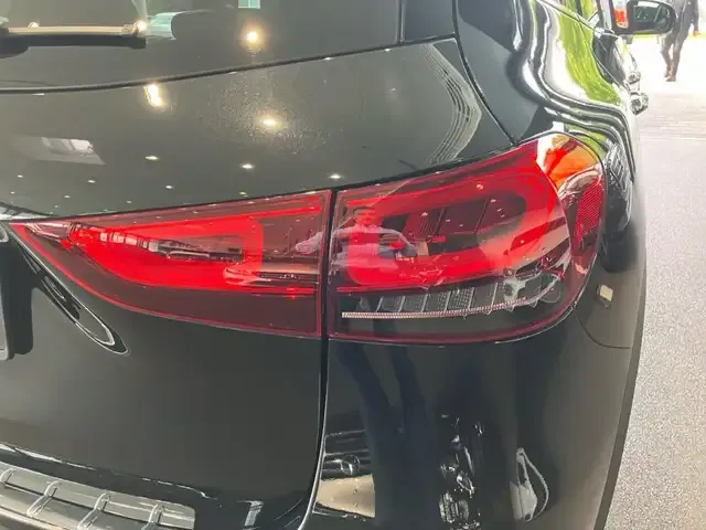 Mercedes-Benz A 35 AMG