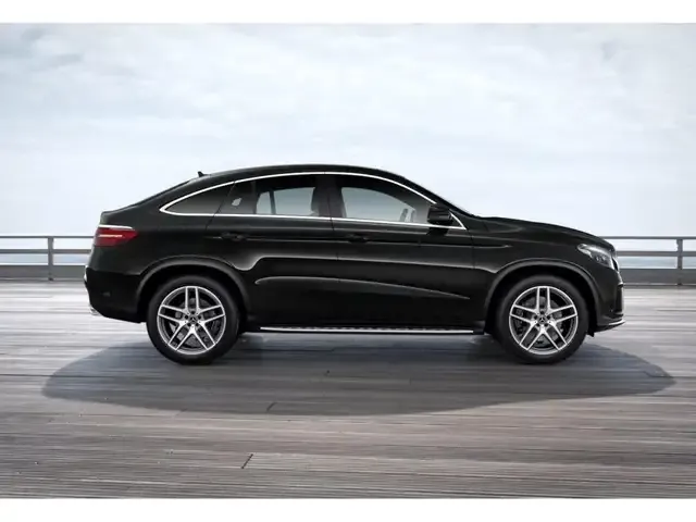 Mercedes-Benz GLE 400