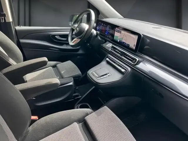 Mercedes-Benz EQV 300