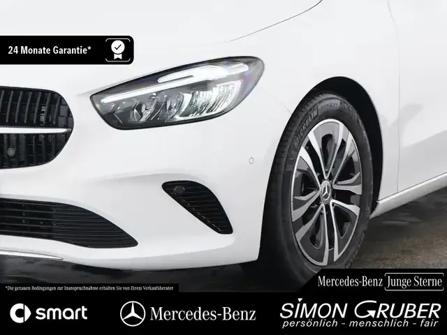 Mercedes-Benz B 180