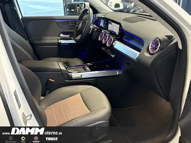 Mercedes-Benz EQB 300