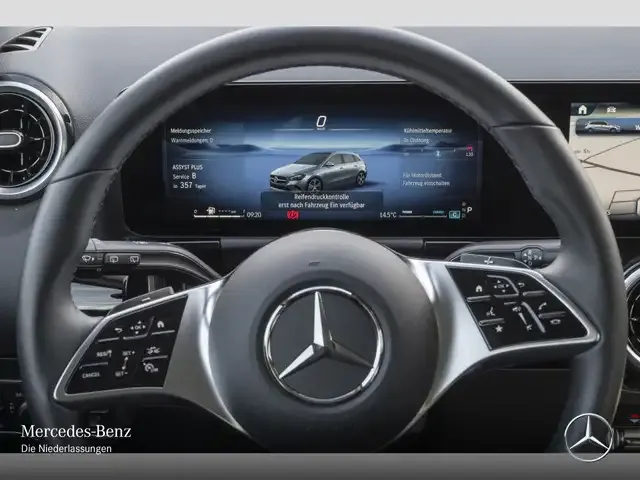 Mercedes-Benz B 220