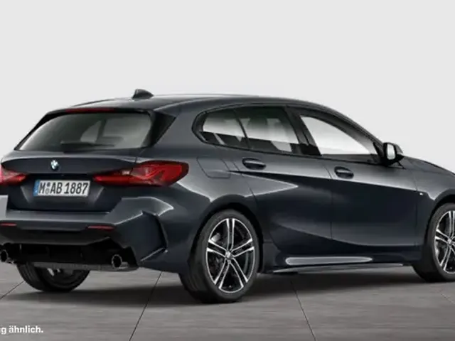 BMW 120