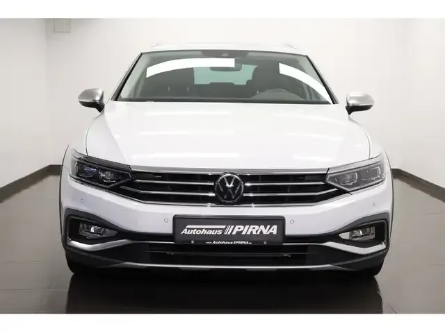 Volkswagen Passat Alltrack