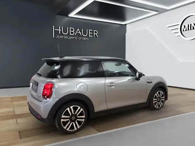 MINI Cooper SE
