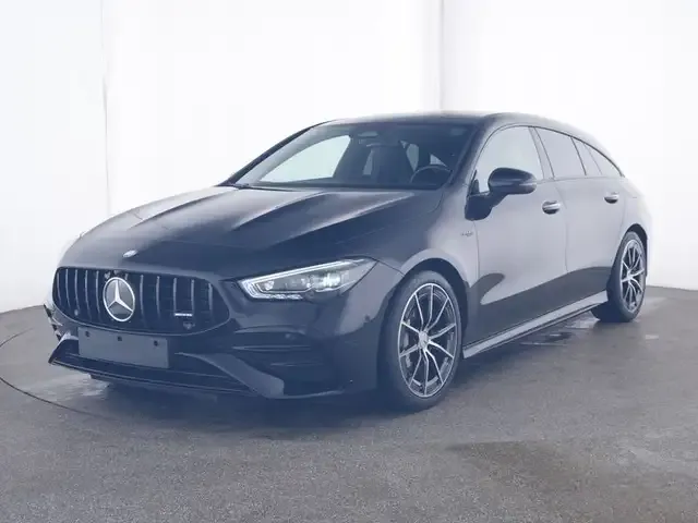 Mercedes-Benz CLA 35 AMG