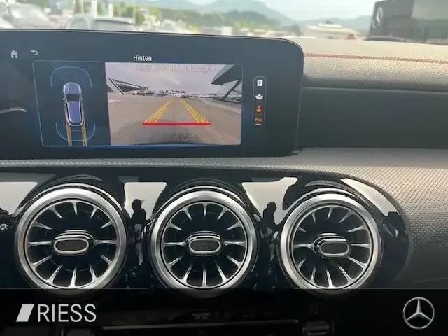 Mercedes-Benz CLA 35 AMG
