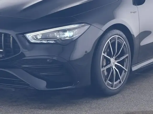 Mercedes-Benz CLA 35 AMG