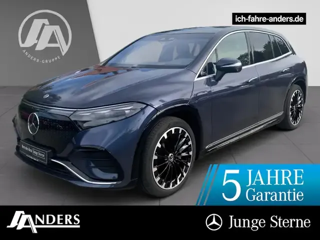 Mercedes-Benz EQS SUV