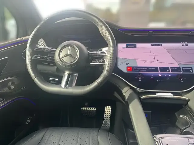 Mercedes-Benz EQS SUV