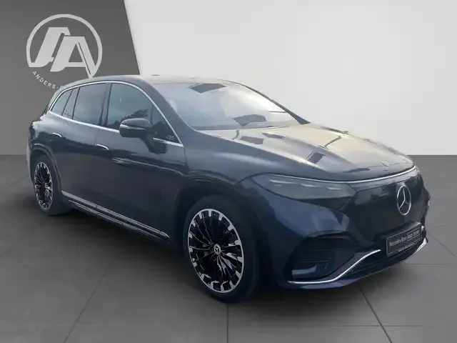 Mercedes-Benz EQS SUV