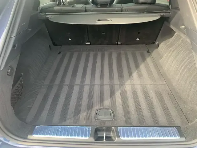 Mercedes-Benz EQS SUV