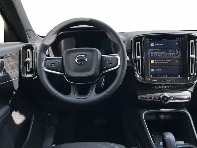 Volvo EX40