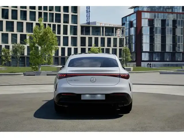 Mercedes-Benz EQS