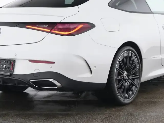 Mercedes-Benz CLE 300